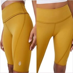 Free People Heart Rate Shorts In Alchemy. NWT! Sz M